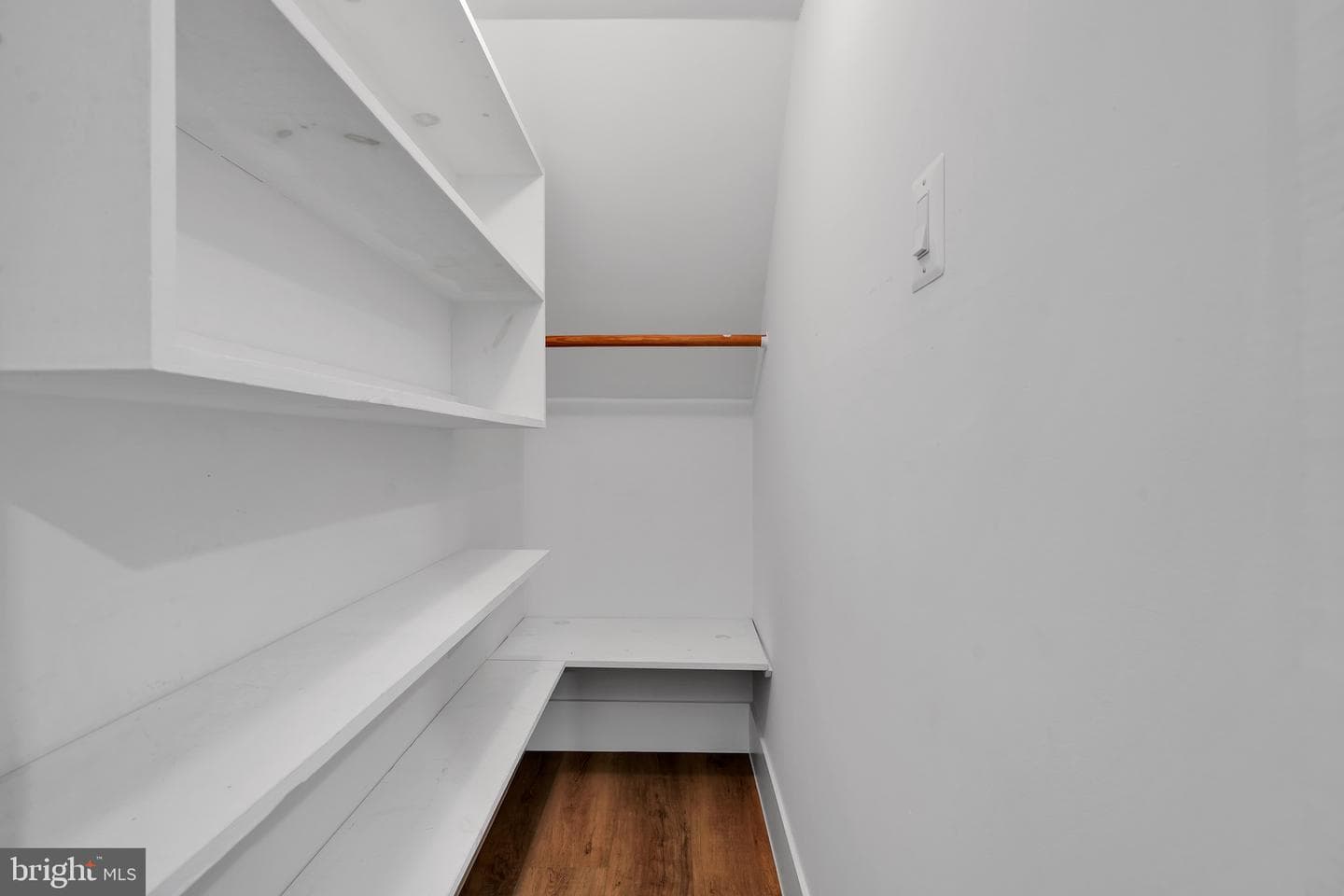 9305 4th Street photo 34