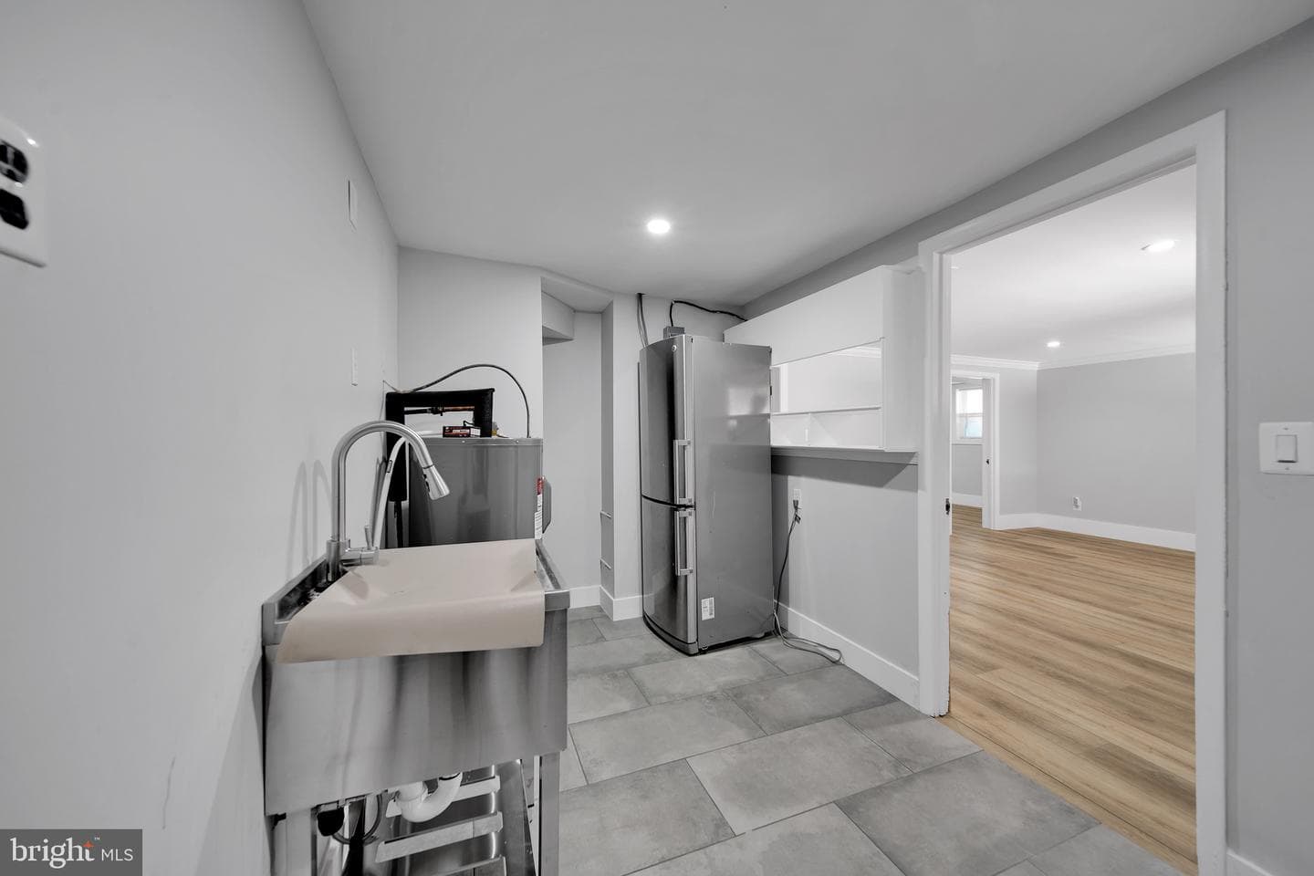 9305 4th Street photo 35