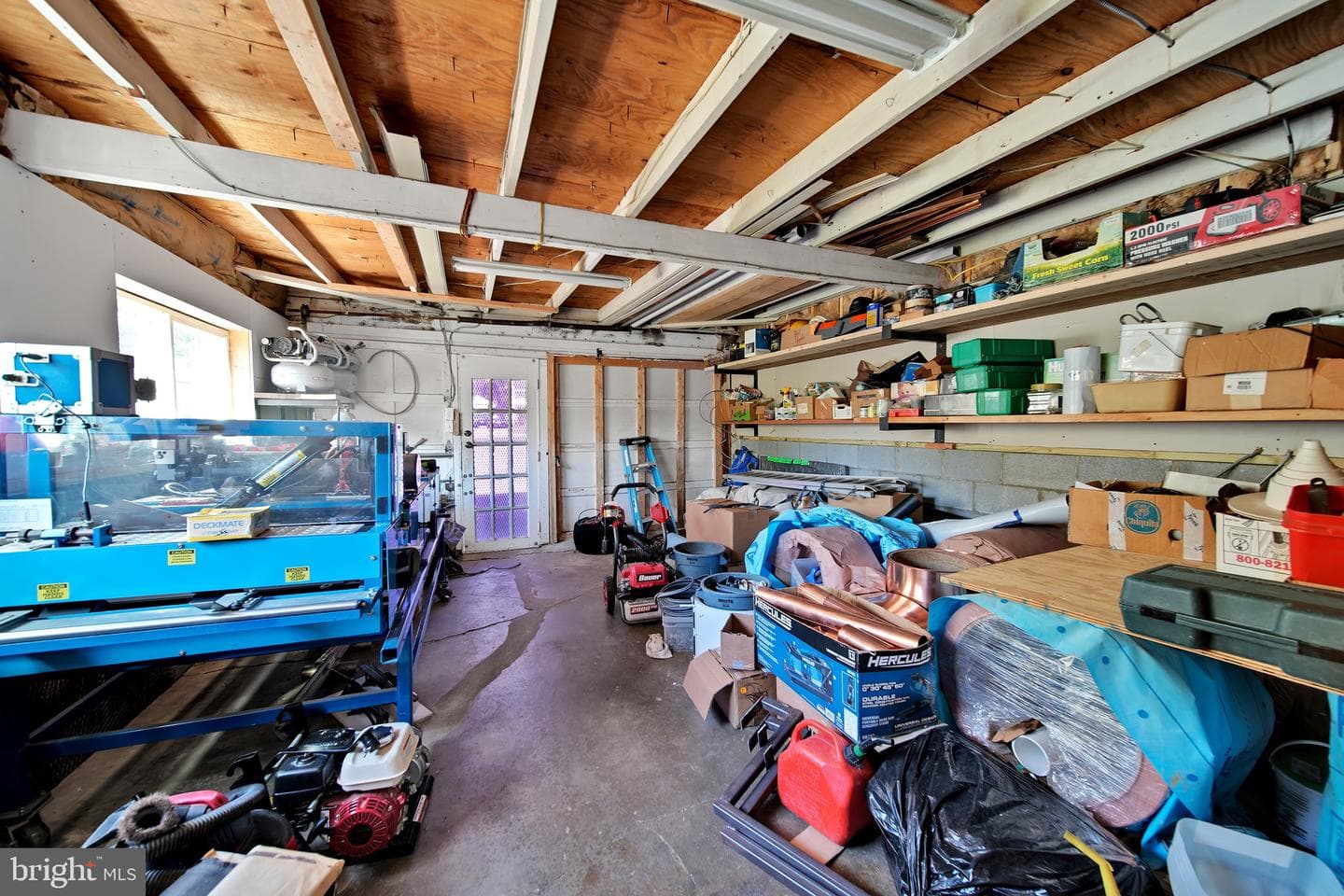 9305 4th Street photo 36