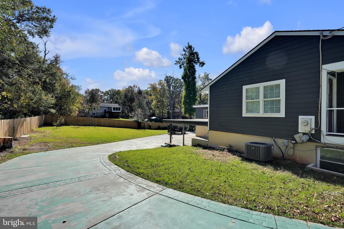 9305 4th Street photo 41