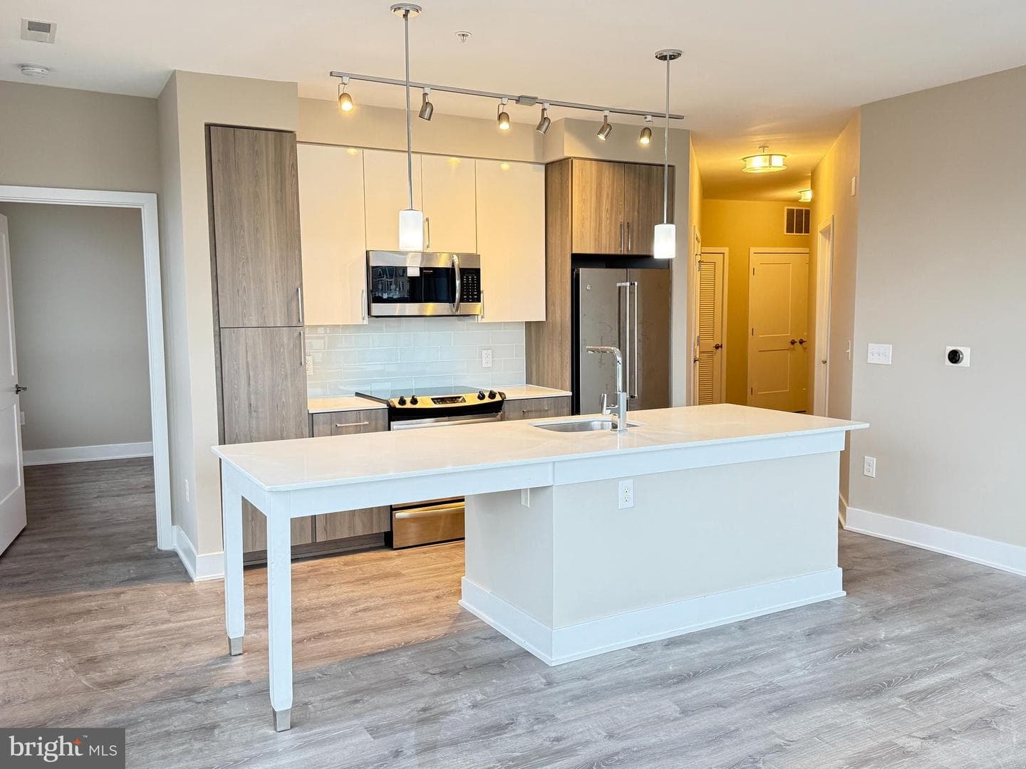145 Riverhaven Drive #541 photo 13