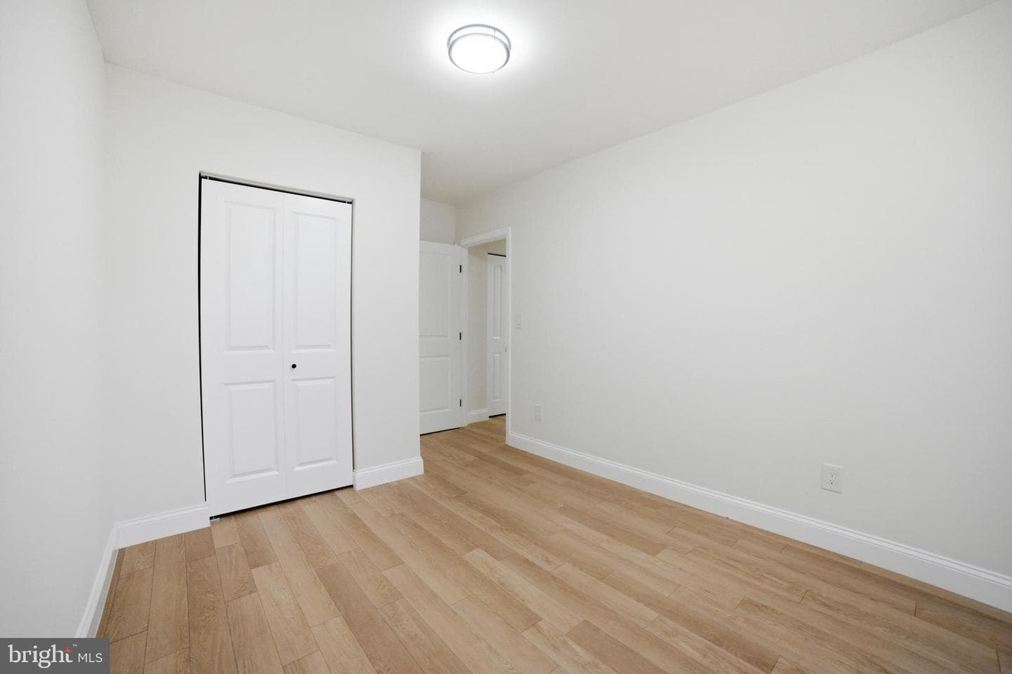 12806 Monroe Avenue photo 19