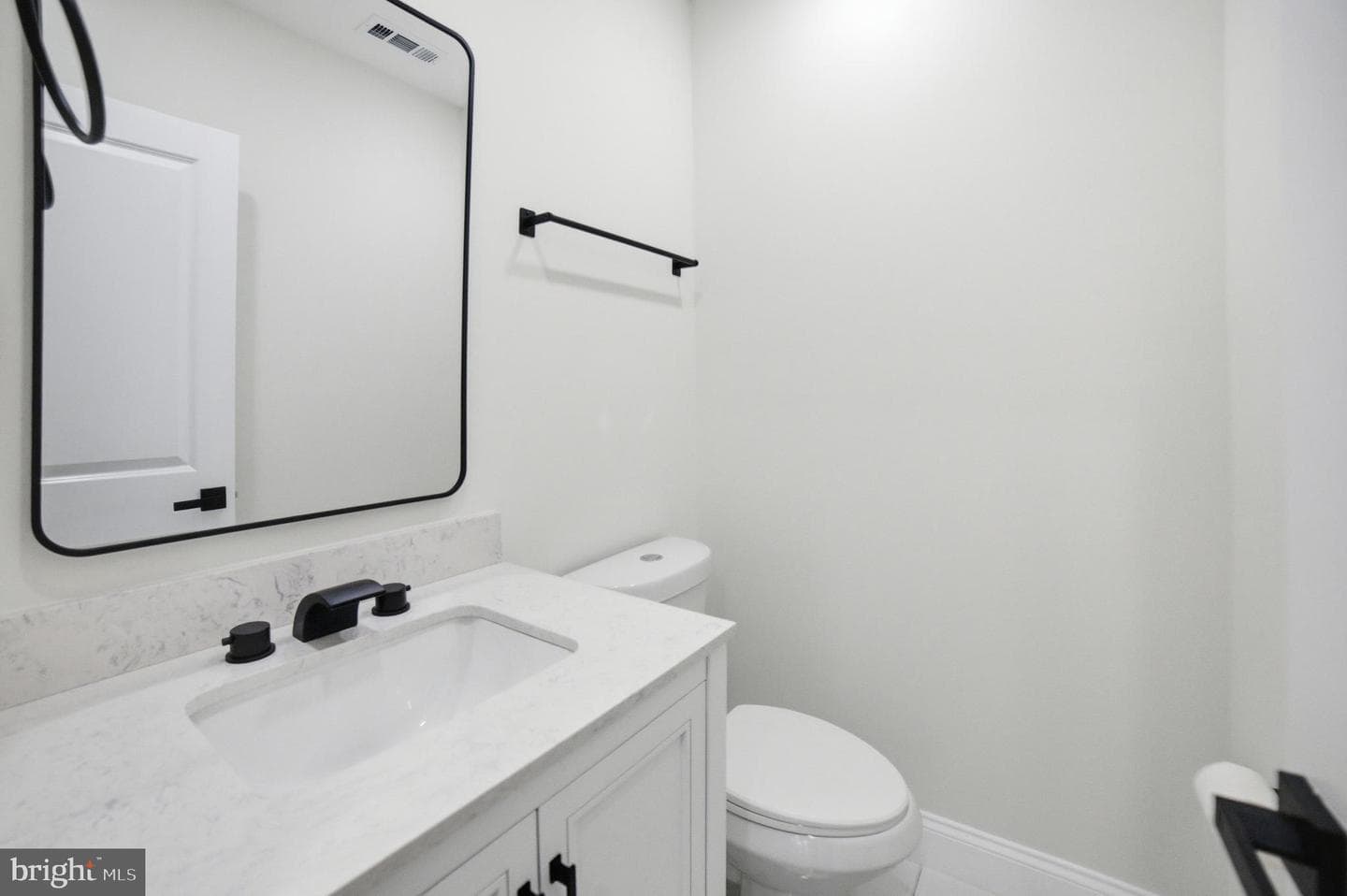 12806 Monroe Avenue photo 27