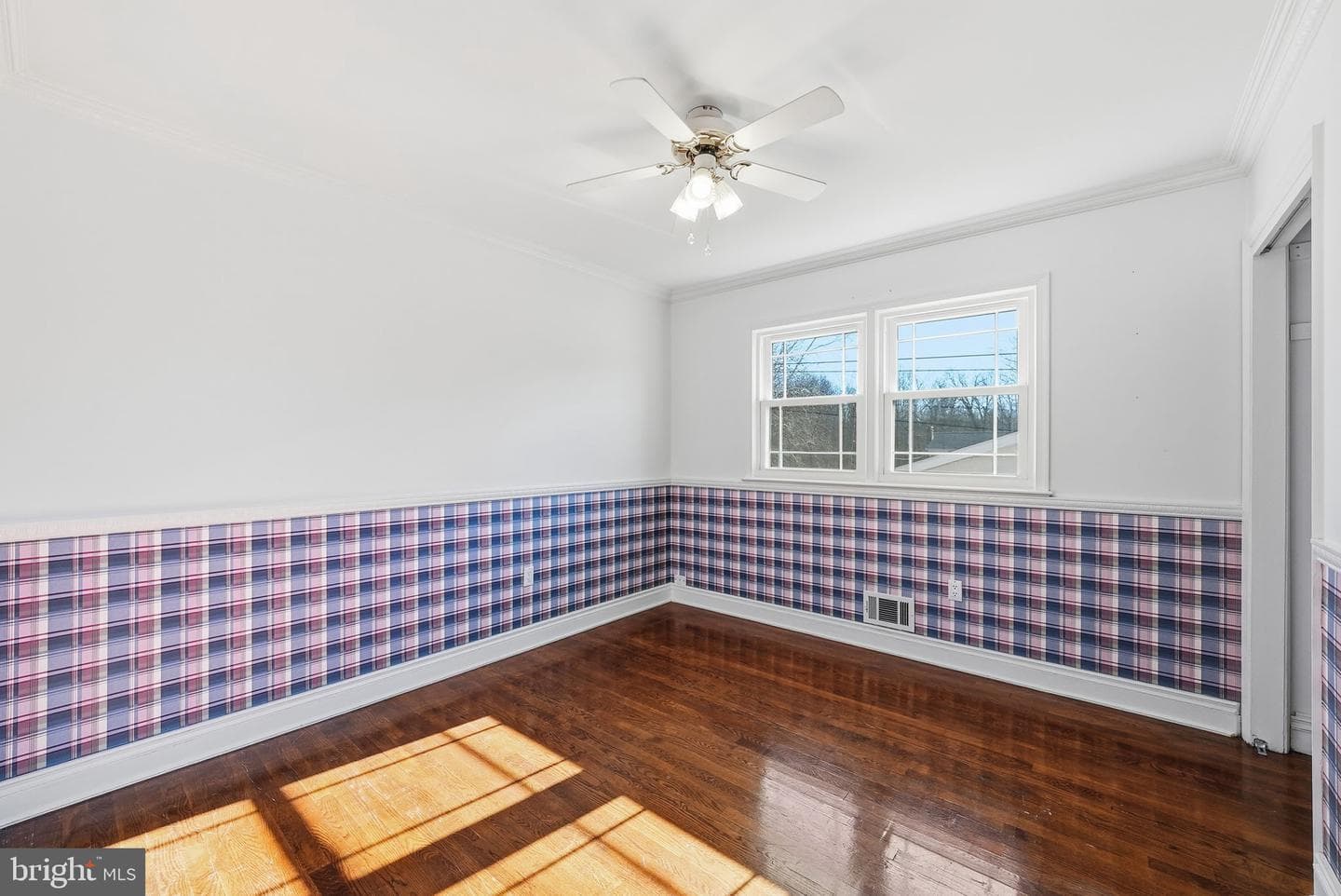 6914 Trowbridge Place photo 22