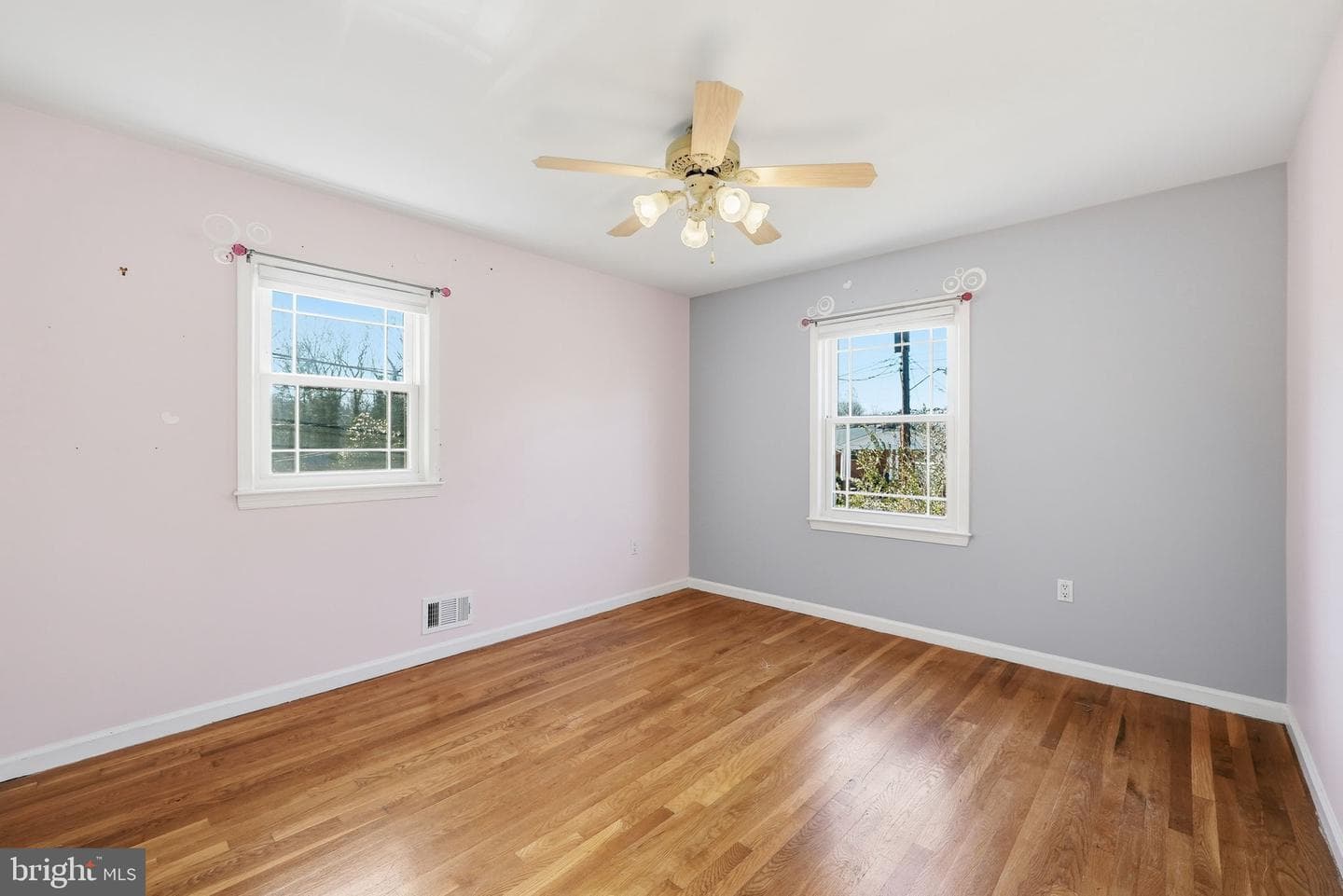 6914 Trowbridge Place photo 24