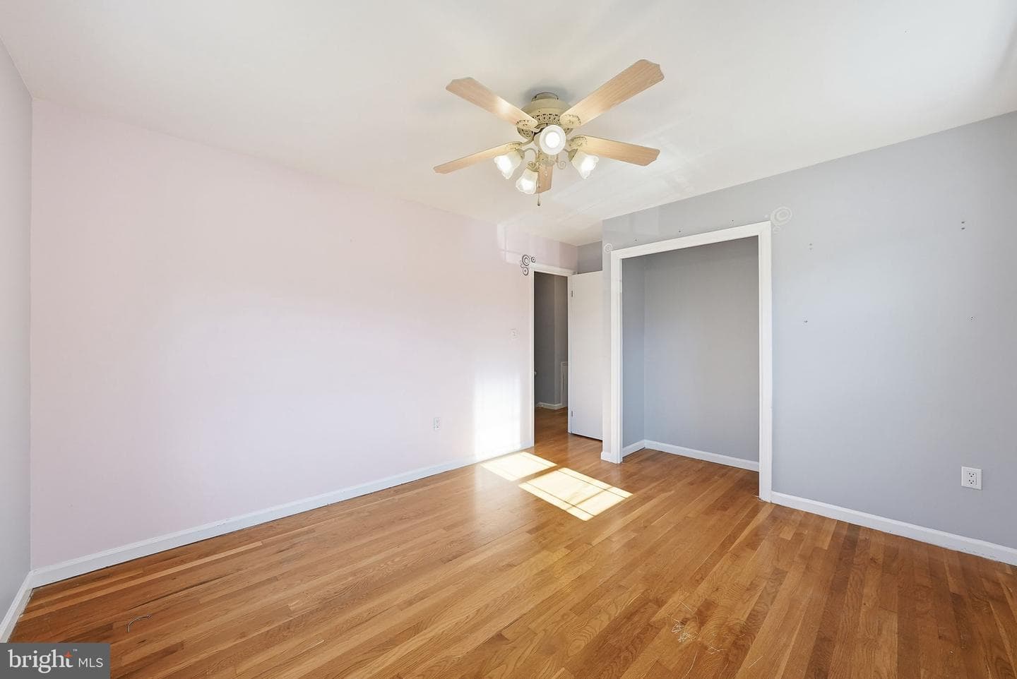 6914 Trowbridge Place photo 25