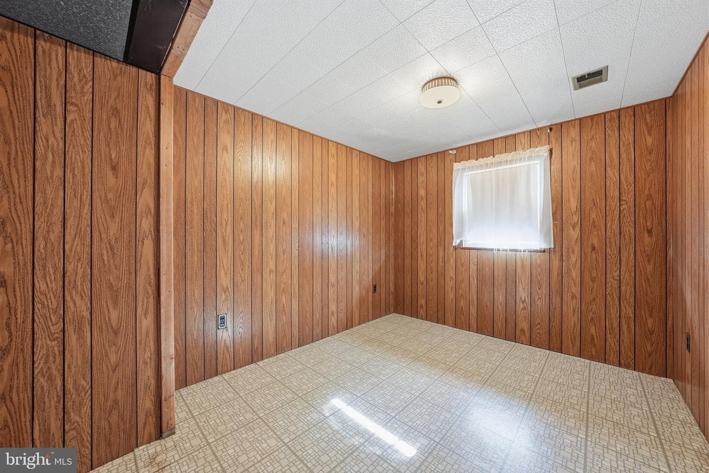 6914 Trowbridge Place photo 30
