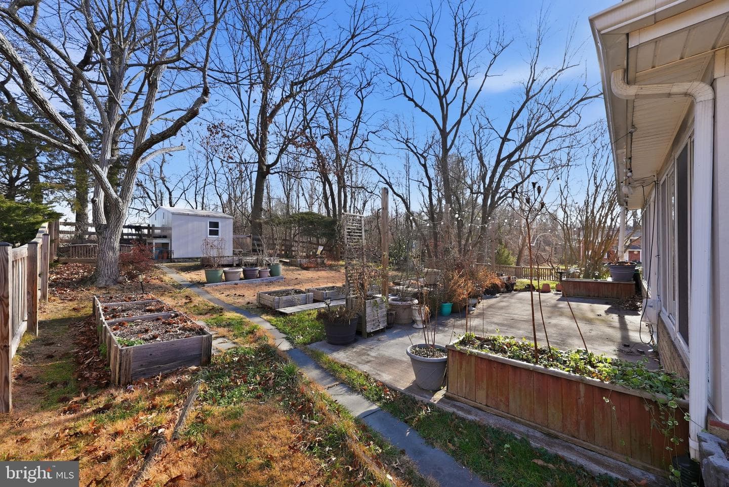 6914 Trowbridge Place photo 37