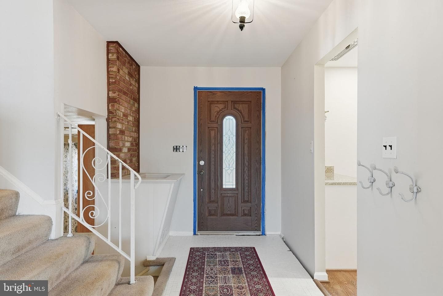 6914 Trowbridge Place photo 4