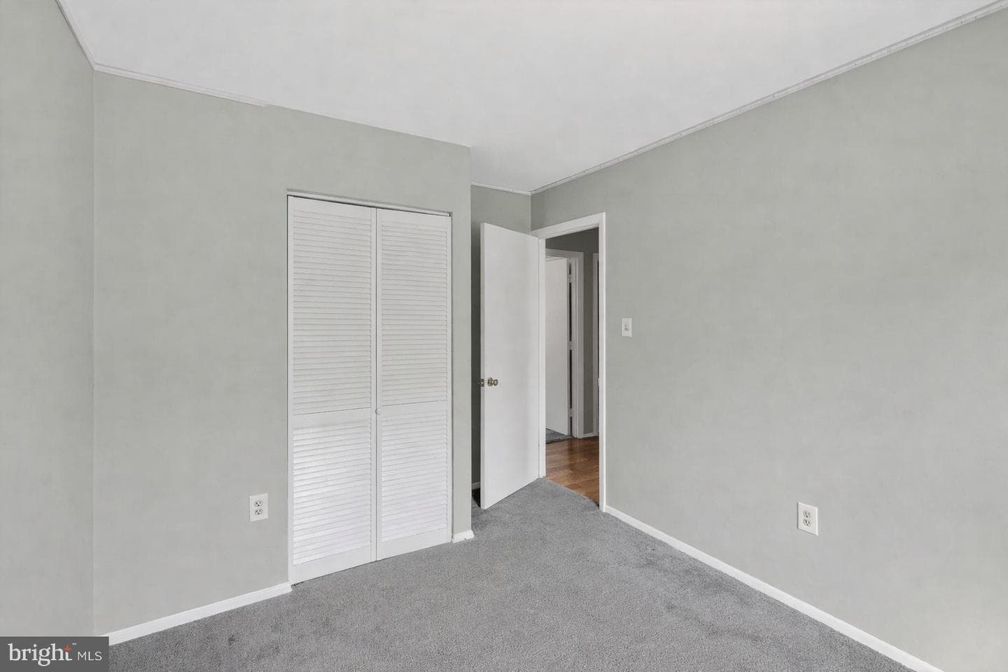 4901 Iverson Place photo 19