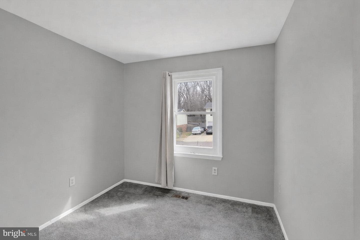 4901 Iverson Place photo 20