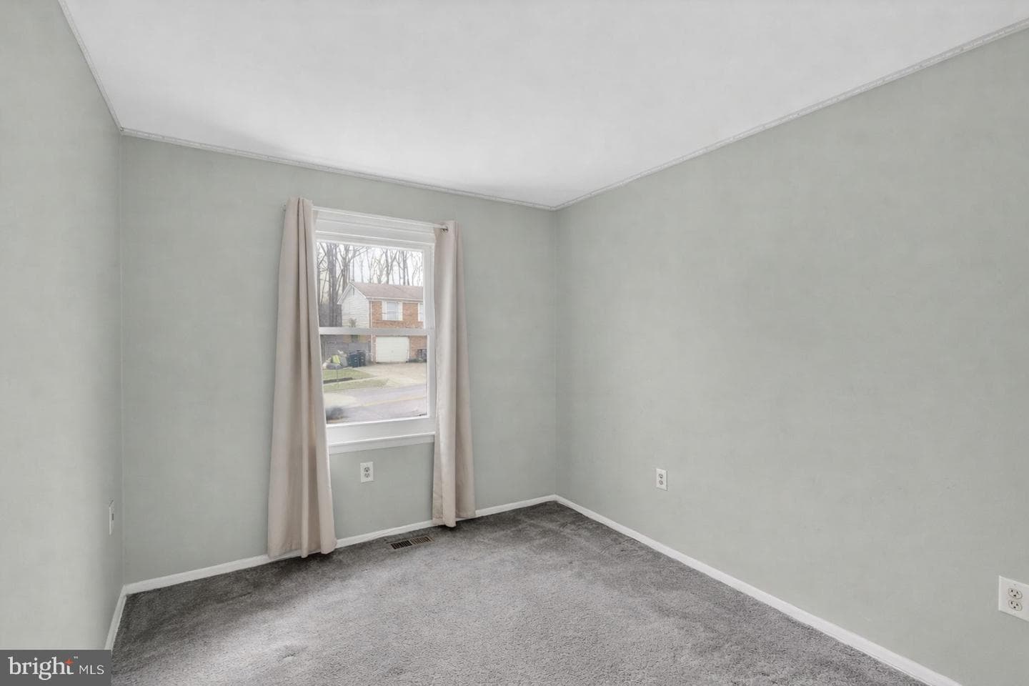 4901 Iverson Place photo 23