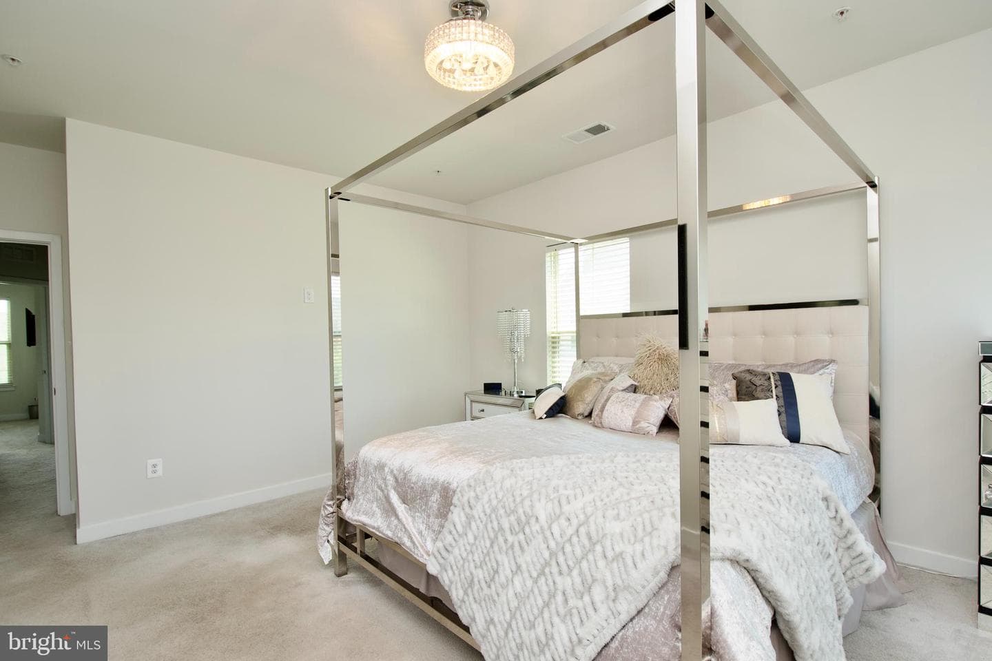 10810 Norbourne Farm Road photo 17