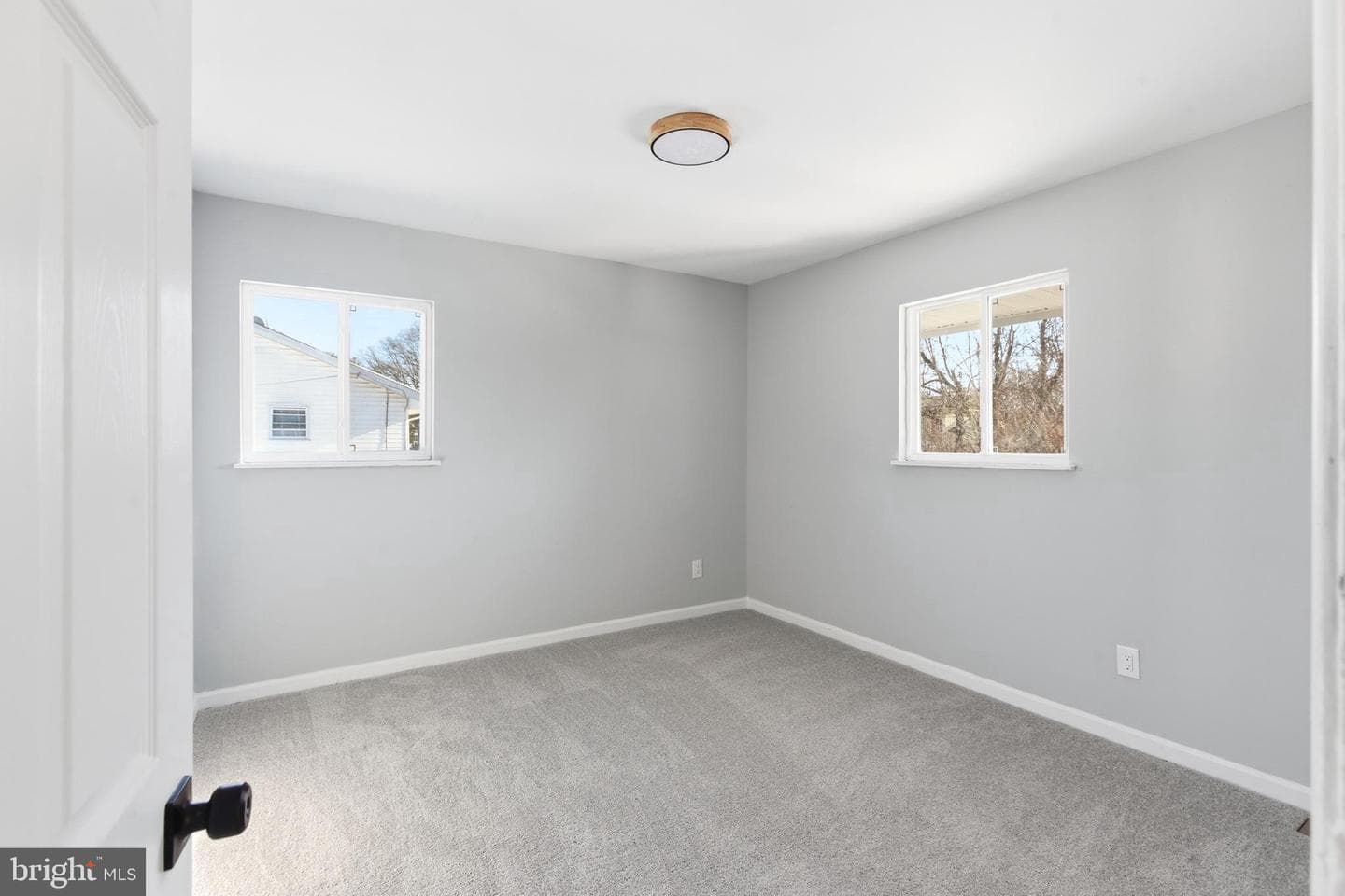 1020 Carrington Avenue photo 17