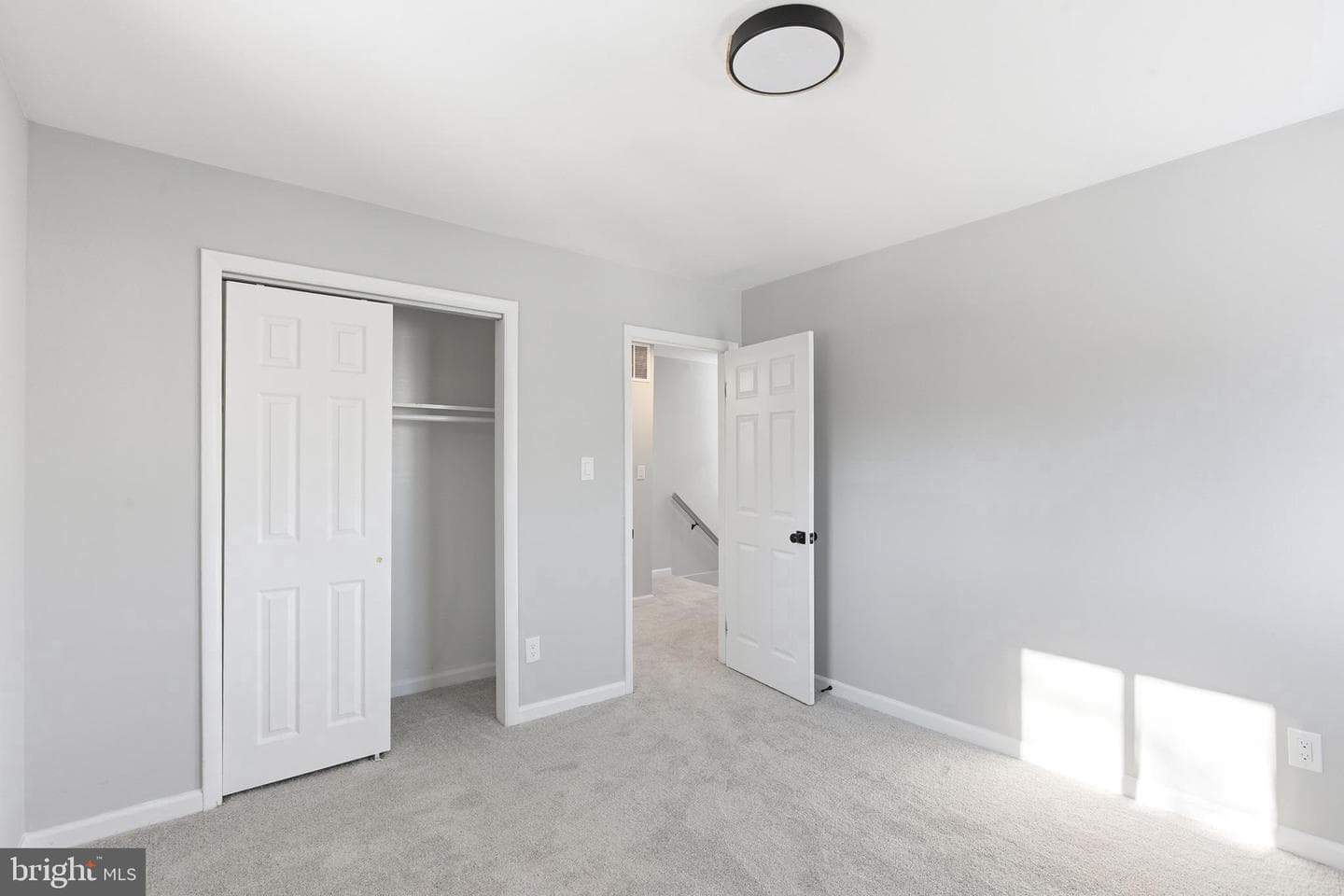 1020 Carrington Avenue photo 18