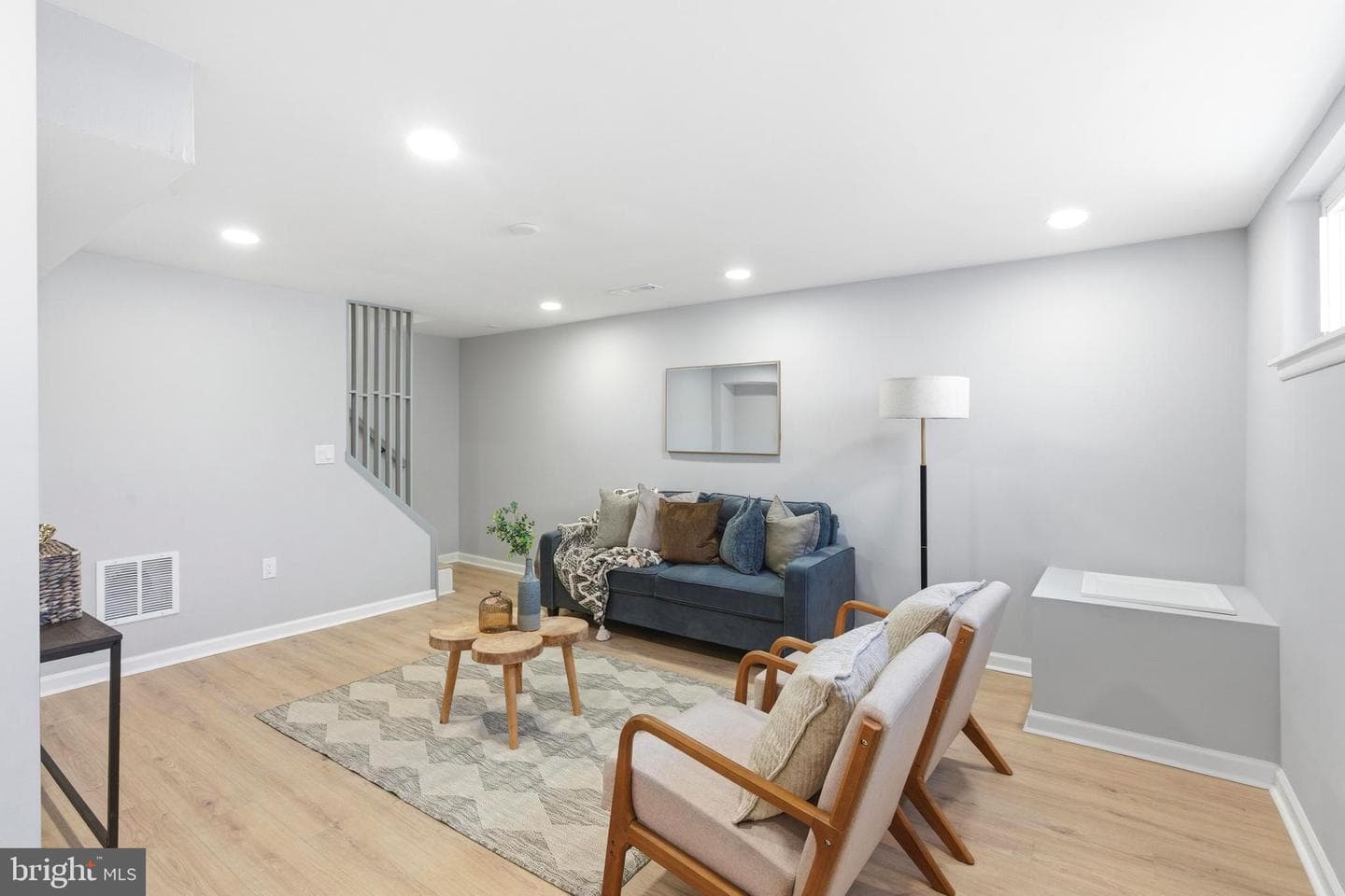 1020 Carrington Avenue photo 24