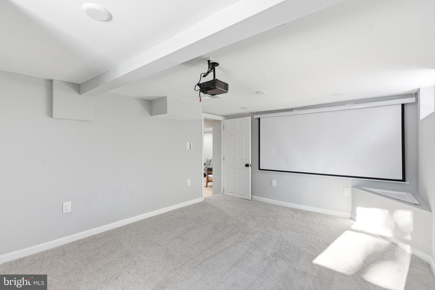1020 Carrington Avenue photo 28