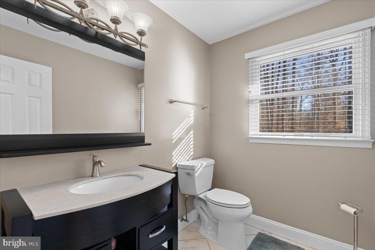 11335 Drumsheugh Lane photo 11