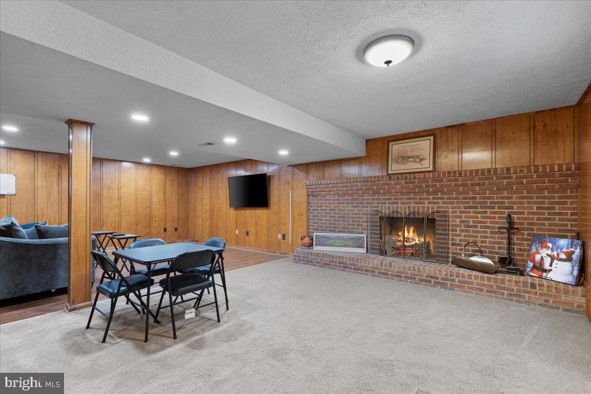 11335 Drumsheugh Lane photo 32