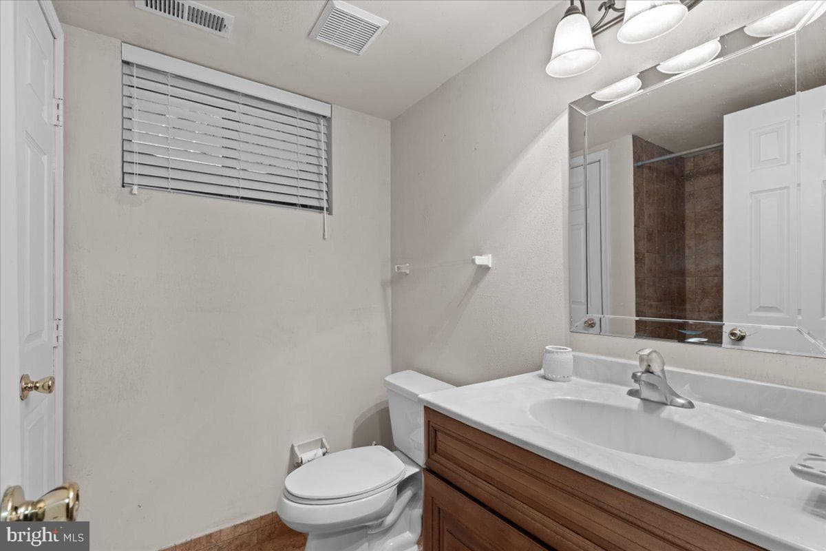 11335 Drumsheugh Lane photo 38