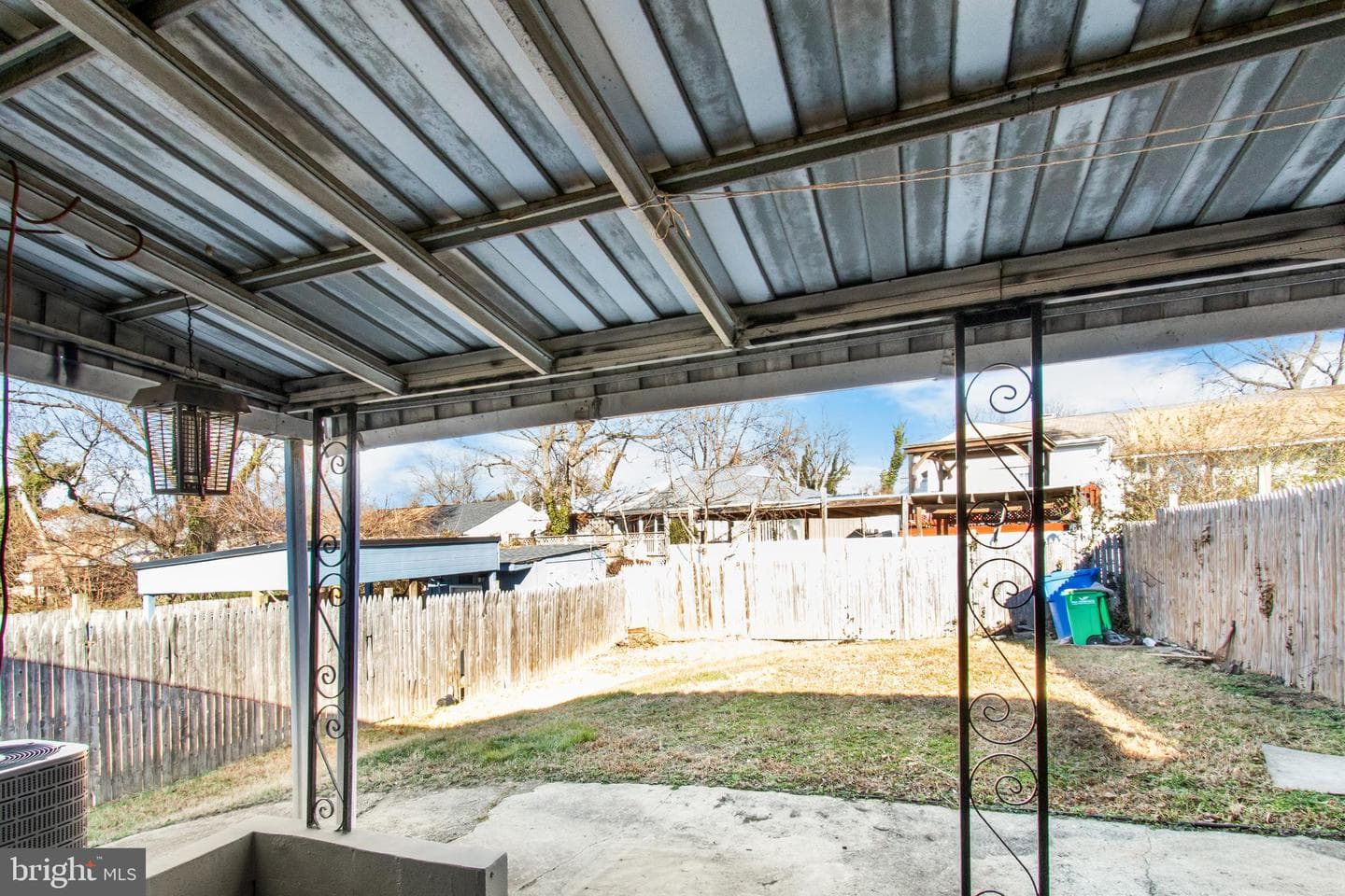 7736 Oxman Road photo 26