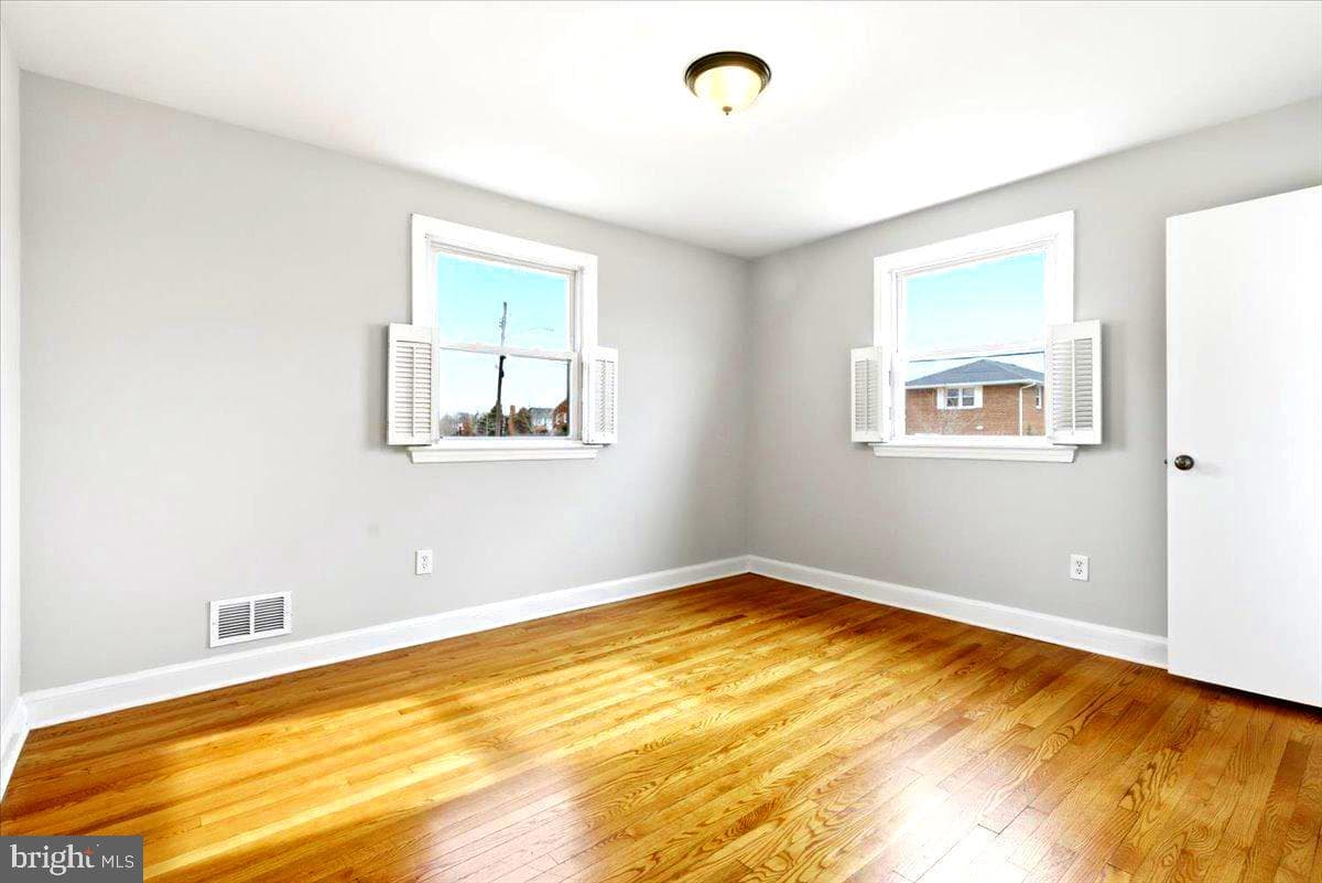 4102 21st Avenue photo 14