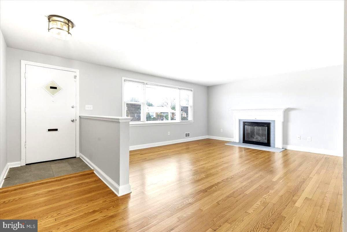 4102 21st Avenue photo 4