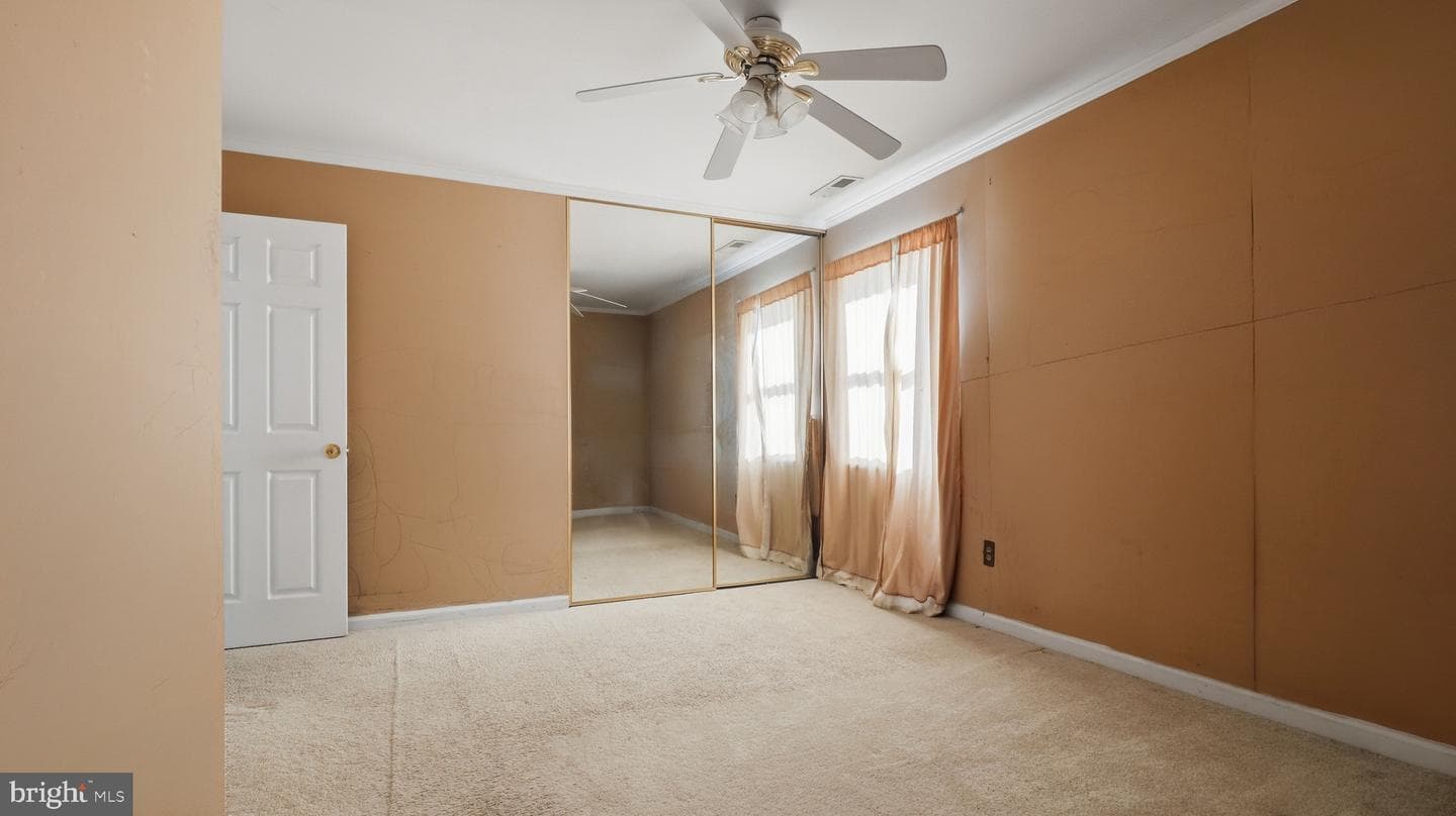 6914 Elkins Avenue photo 15