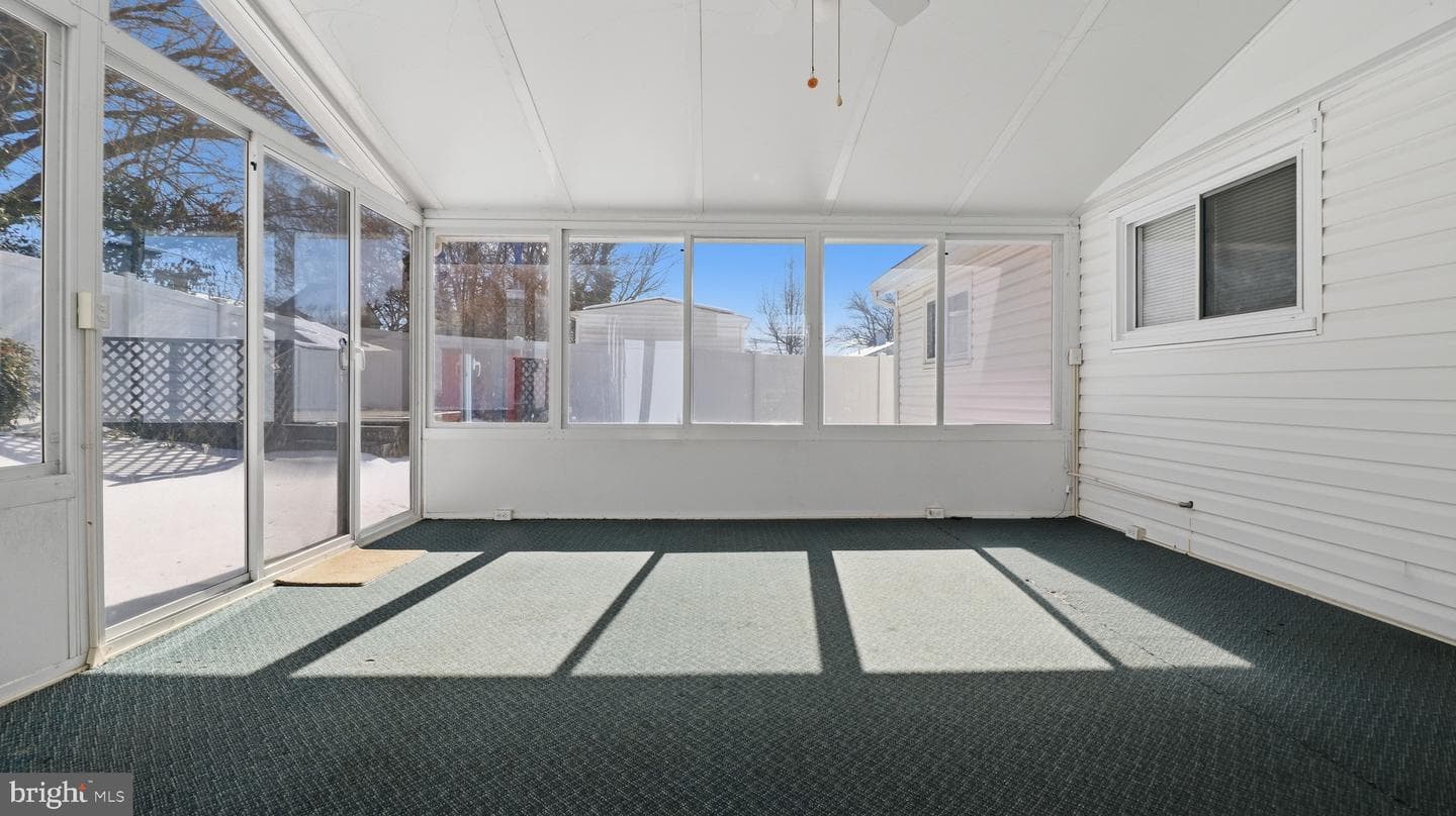 6914 Elkins Avenue photo 33