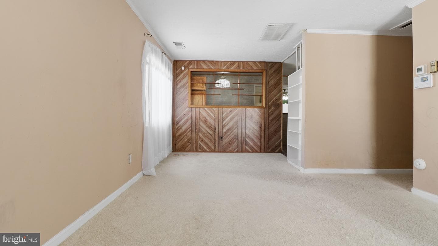 6914 Elkins Avenue photo 4