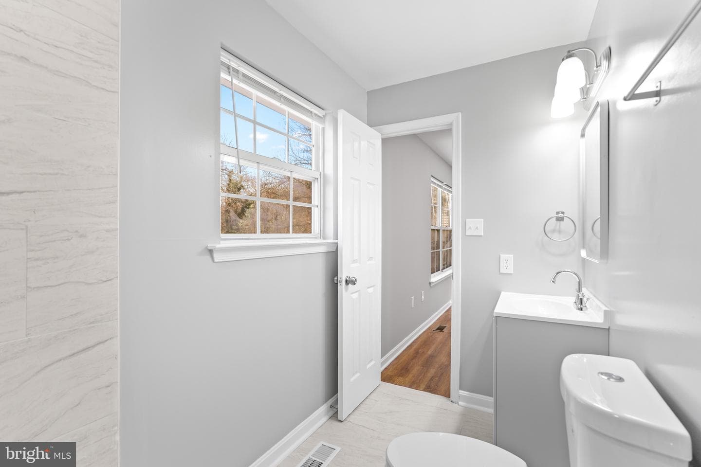 5008 Boydell Avenue photo 32