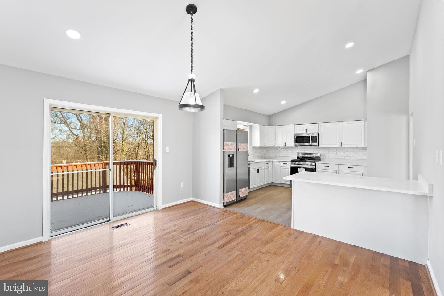 5008 Boydell Avenue photo 5