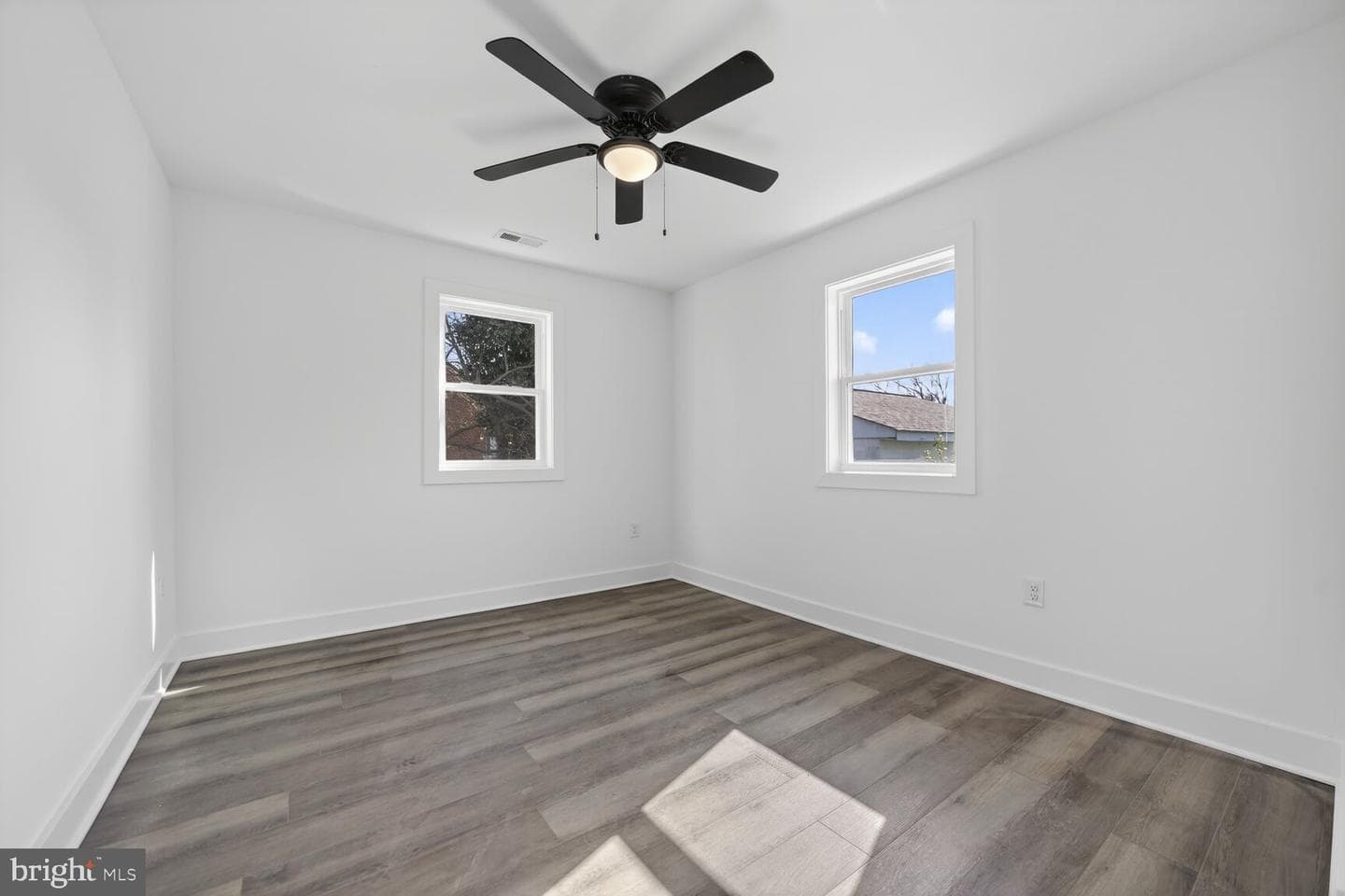 4312 Vine Street photo 15