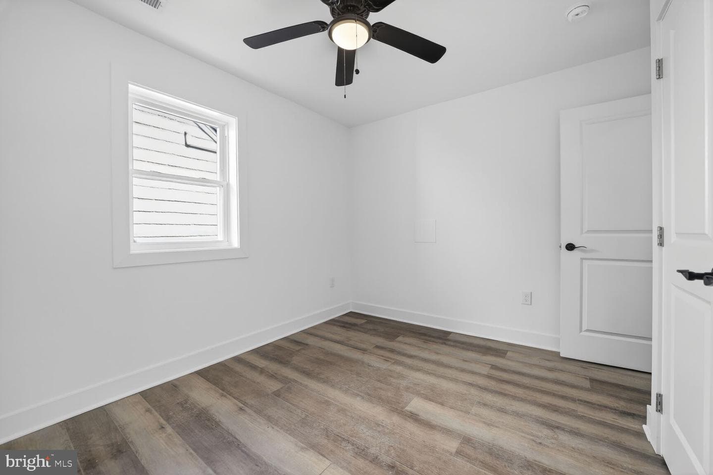 4312 Vine Street photo 20