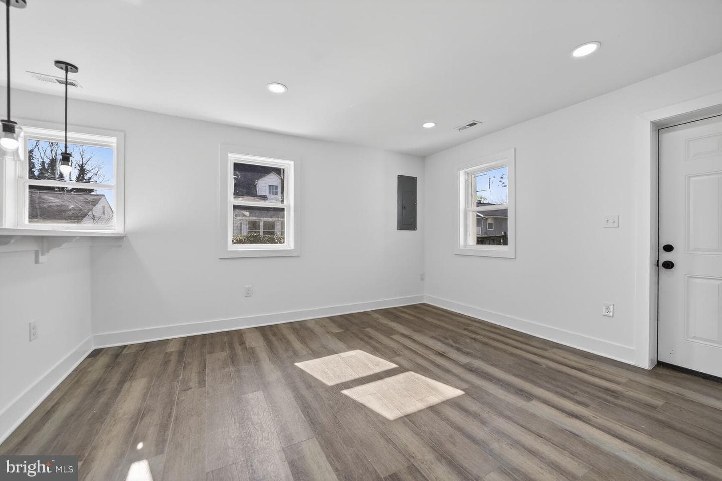 4312 Vine Street photo 22