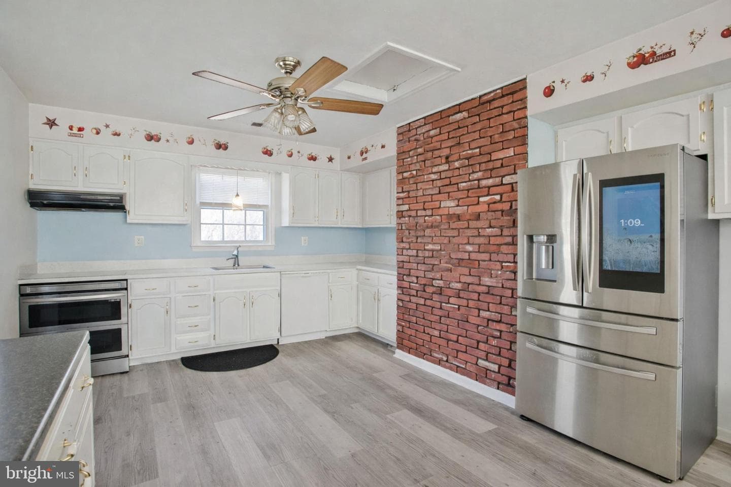 16808 River Airport Road photo 5