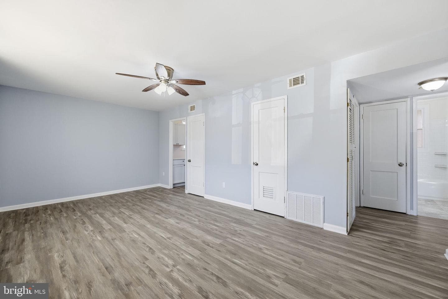 5120 Keota Terrace photo 17