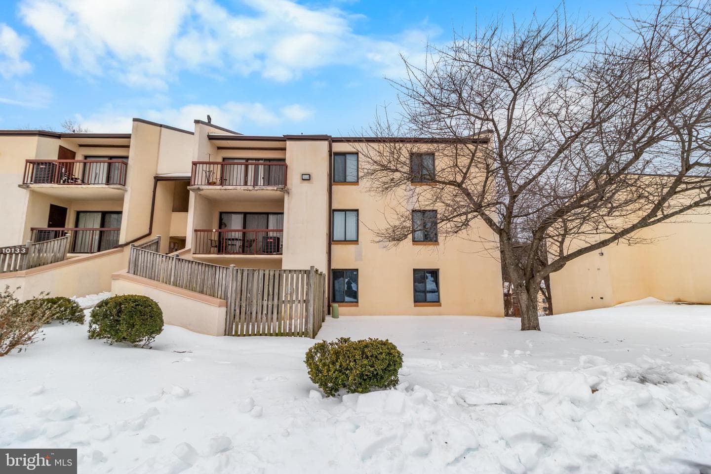 10133 Prince Place #402-12c photo 3