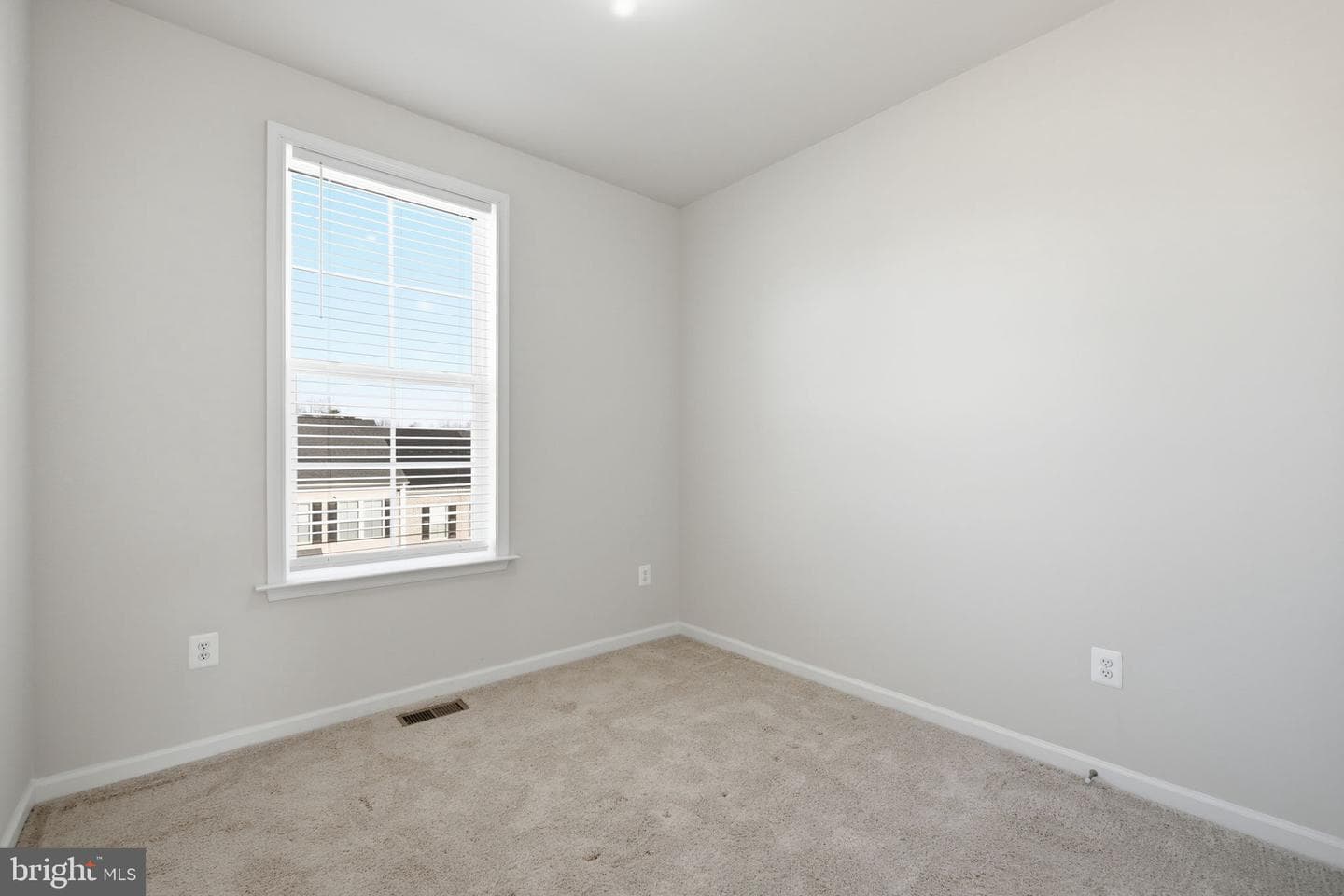 1024 Flester Lane photo 17