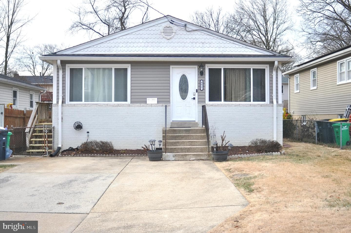 4617 Quimby Avenue photo 1