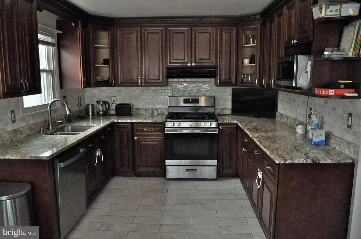4617 Quimby Avenue photo 8