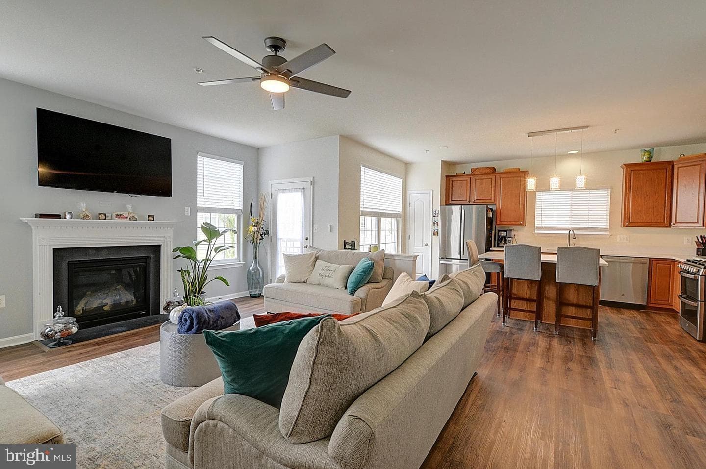 7130 Britens Way photo 3