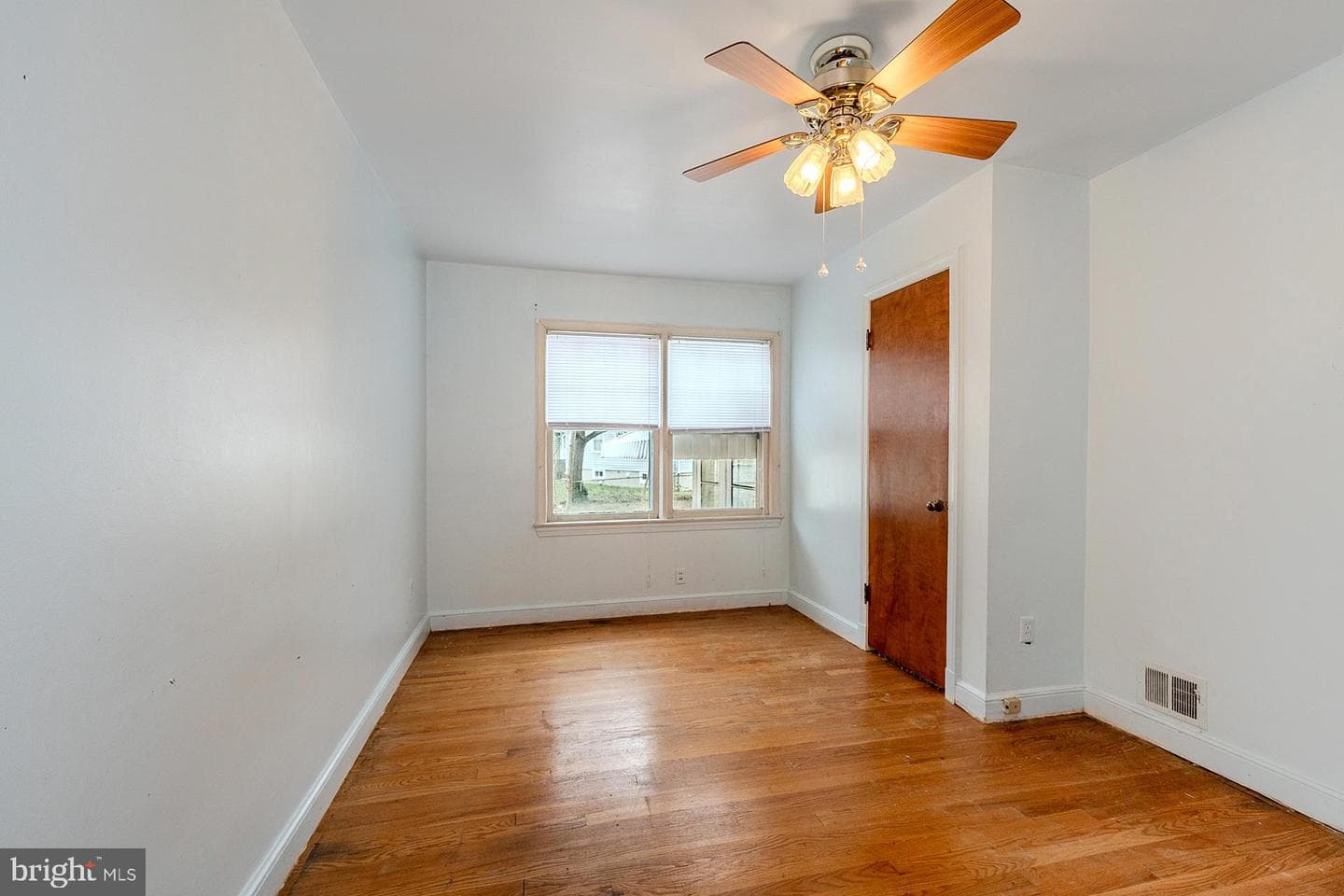 6014 40th Avenue photo 15