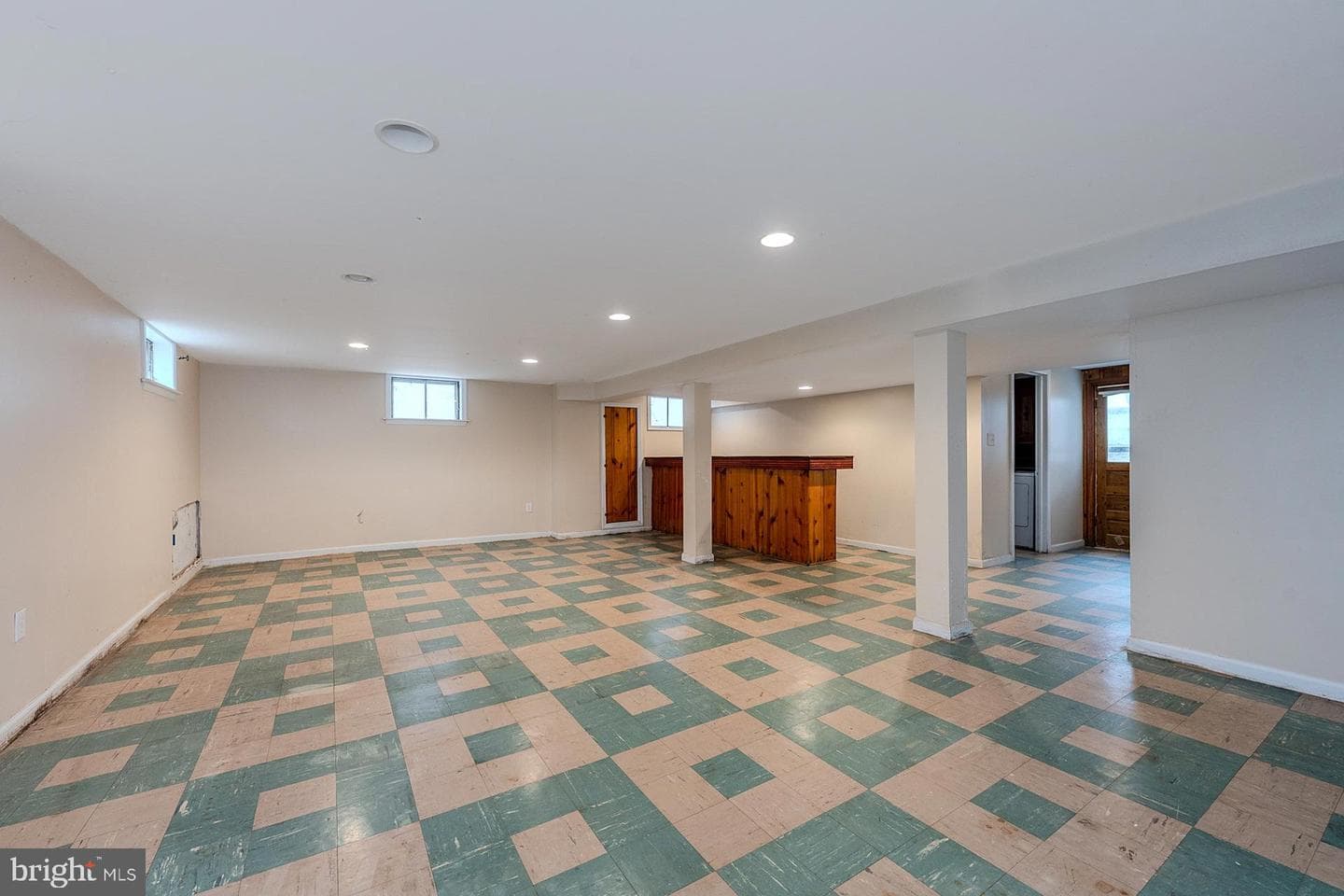 6014 40th Avenue photo 22