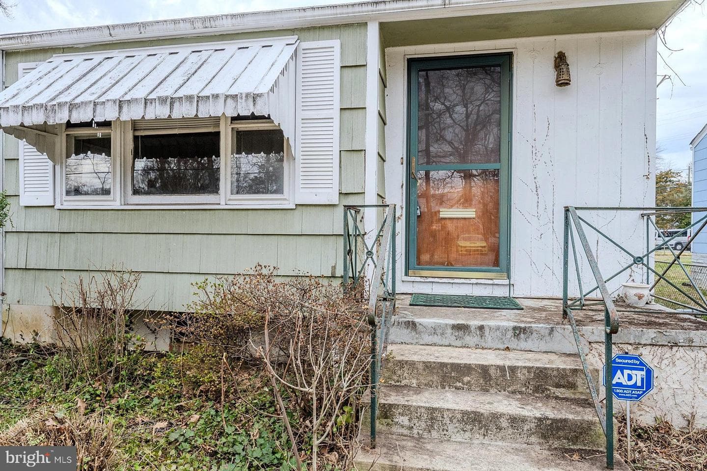 6014 40th Avenue photo 5