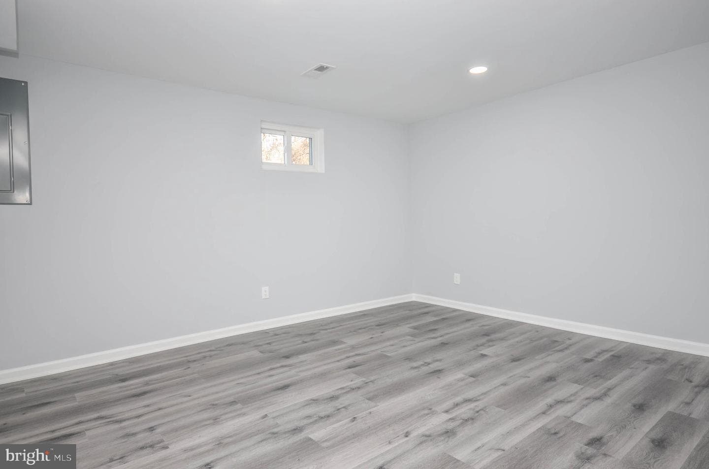 9104 Sheridan Court photo 32