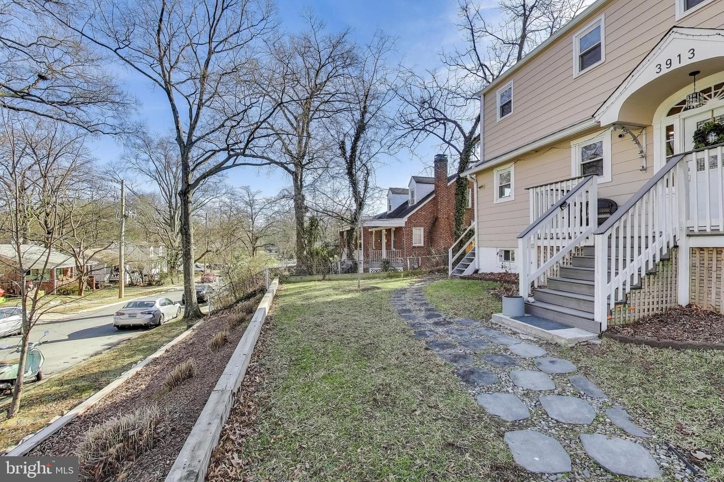 3913 Oglethorpe Street photo 34
