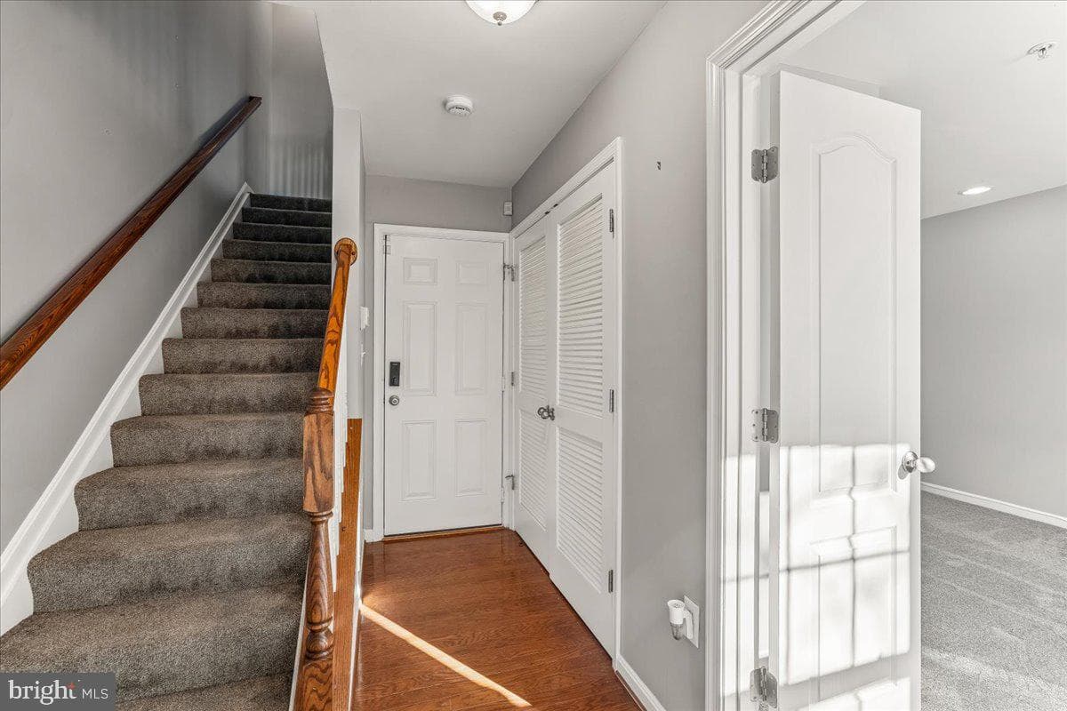 6706 Central Avenue photo 4