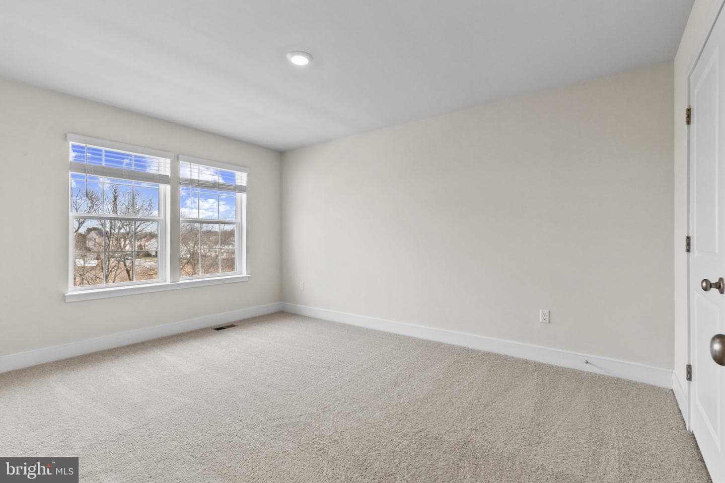 5227 Manor Park Drive photo 24