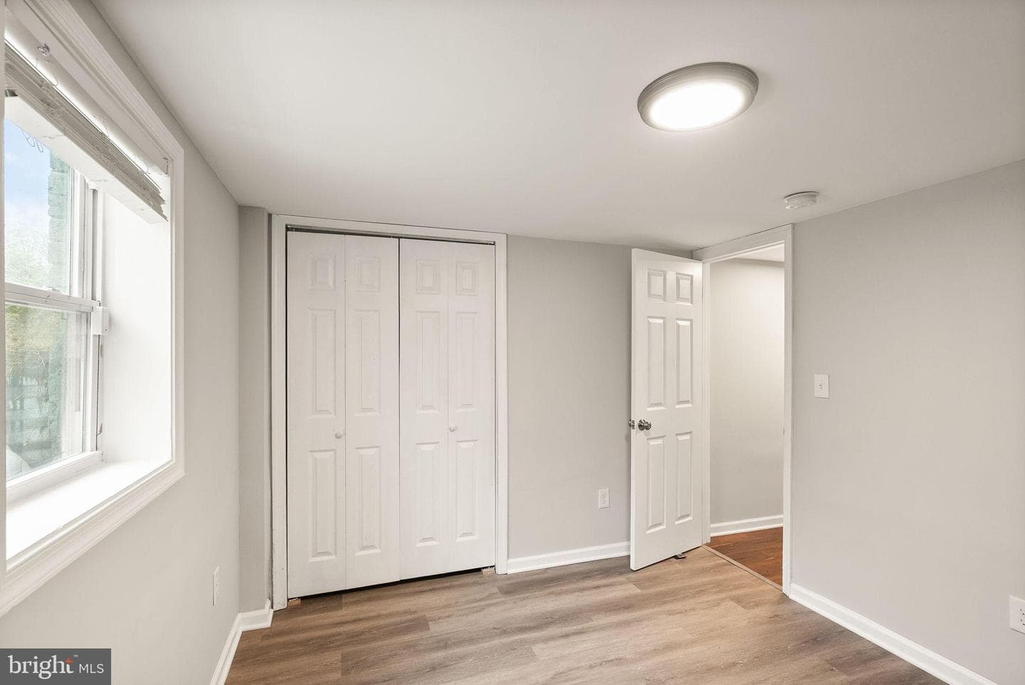 4901 Abbott Drive photo 21